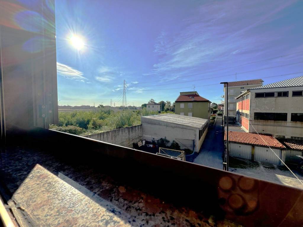 appartamento in vendita a Cinisello Balsamo in zona Robecco