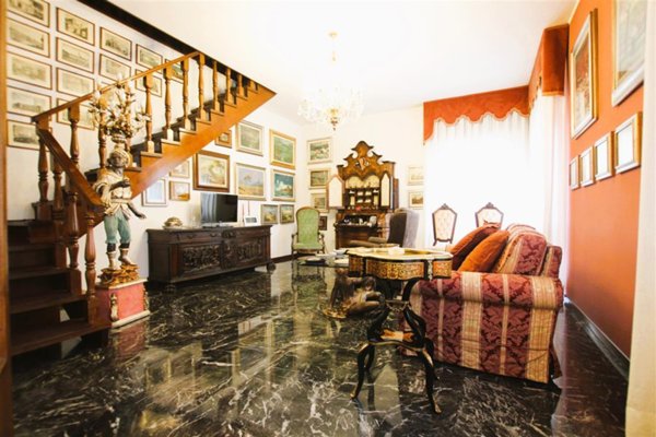 casa indipendente in vendita a Cinisello Balsamo in zona Sant'Eusebio