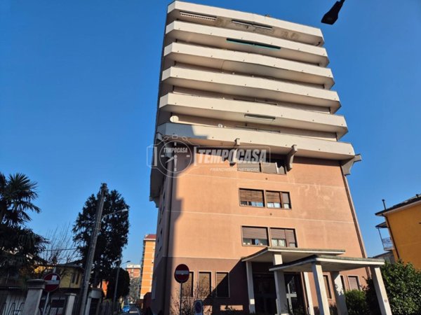 appartamento in vendita a Cinisello Balsamo