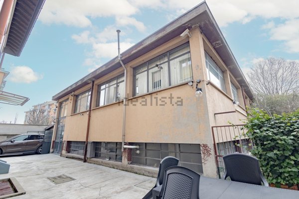 locale di sgombero in vendita a Cinisello Balsamo