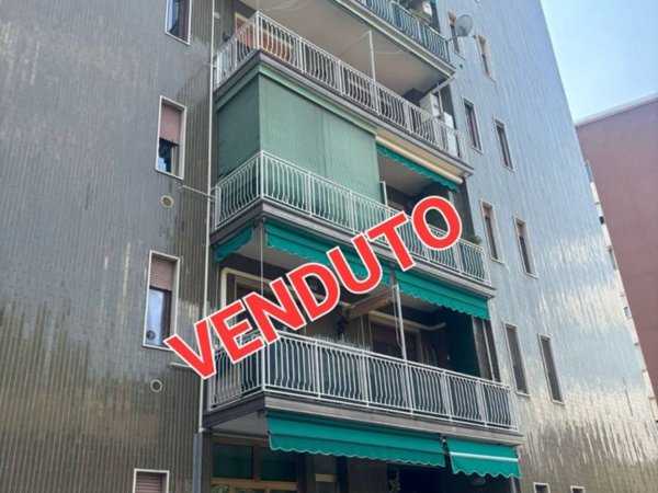 appartamento in vendita a Cinisello Balsamo in zona Robecco