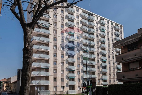 appartamento in vendita a Cinisello Balsamo