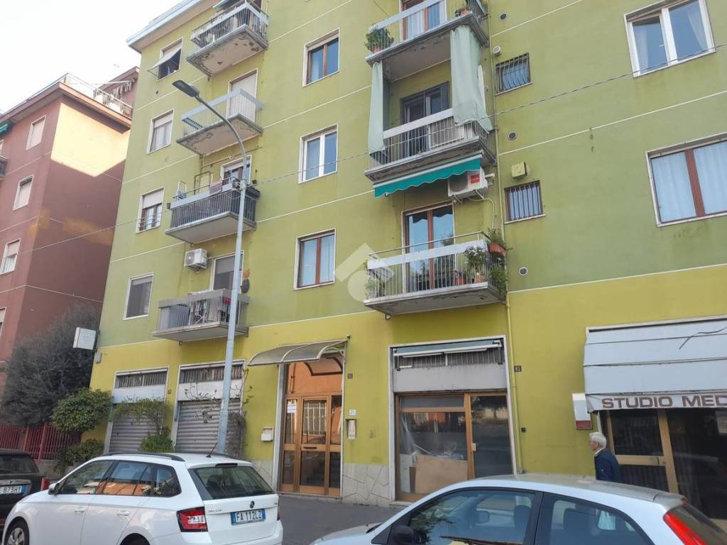 appartamento in vendita a Cinisello Balsamo in zona Robecco