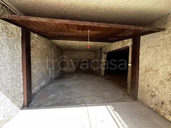 appartamento in vendita a Cinisello Balsamo in zona Campo dei Fiori