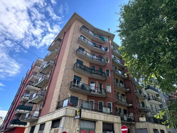 appartamento in vendita a Cinisello Balsamo in zona Robecco