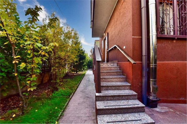 casa indipendente in vendita a Cinisello Balsamo
