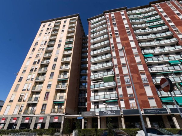 appartamento in vendita a Cinisello Balsamo in zona Robecco