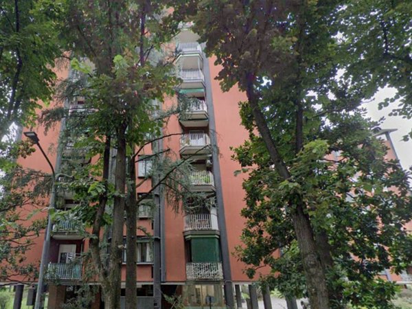 appartamento in vendita a Cinisello Balsamo in zona Campo dei Fiori