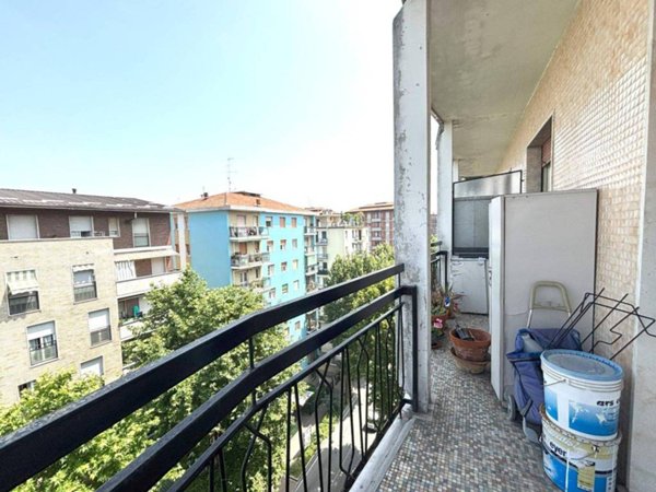 appartamento in vendita a Cinisello Balsamo in zona Robecco