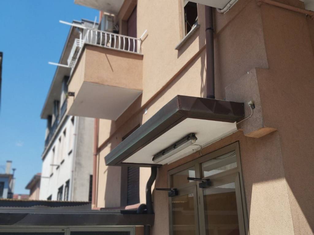 appartamento in vendita a Cinisello Balsamo in zona Robecco