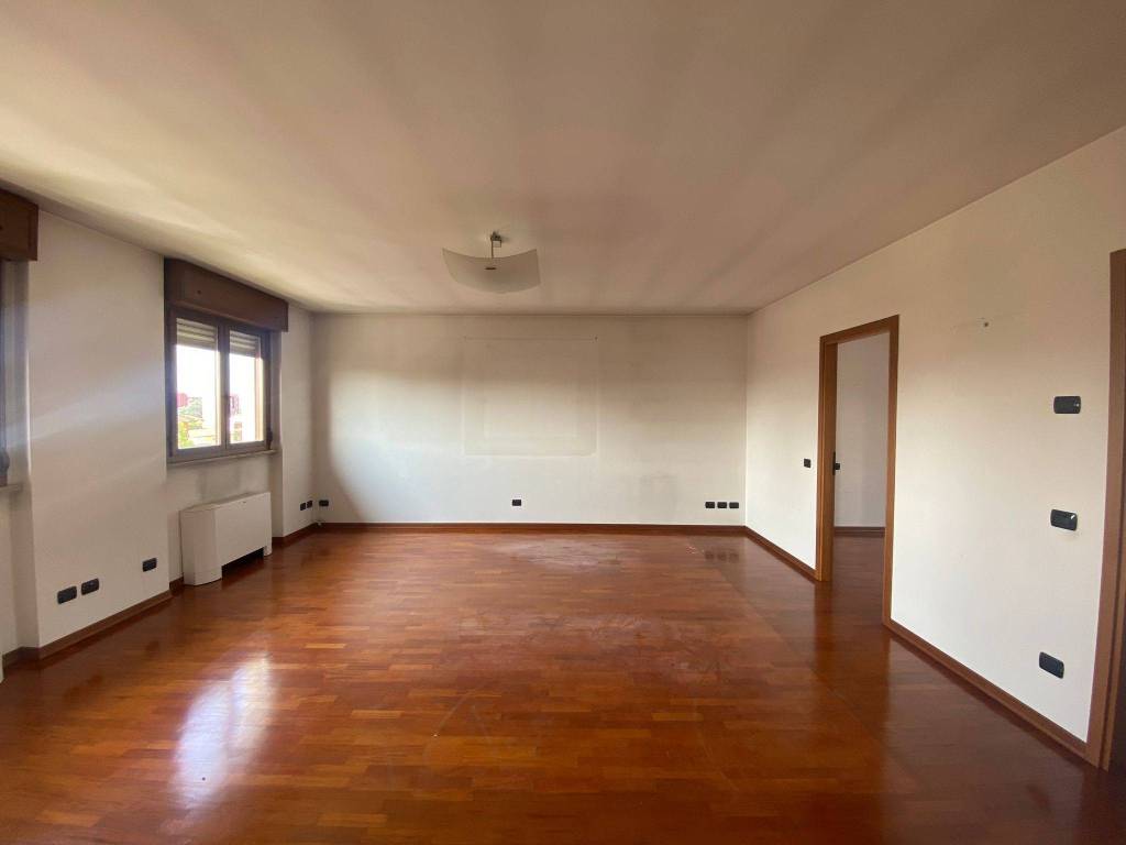 appartamento in vendita a Cinisello Balsamo