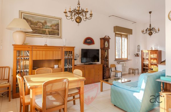 casa indipendente in vendita a Cinisello Balsamo
