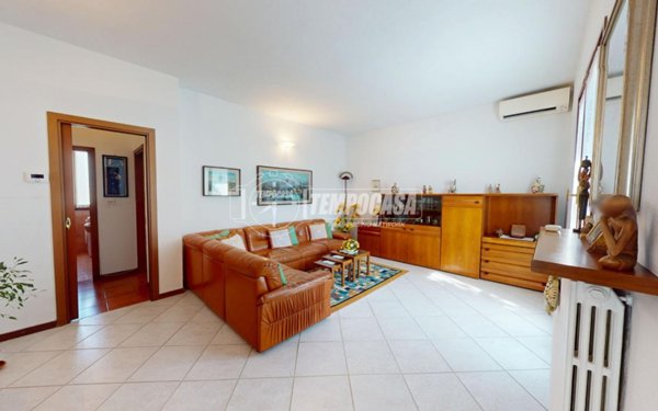 casa indipendente in vendita a Cinisello Balsamo