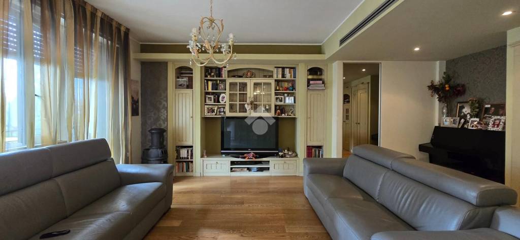 appartamento in vendita a Cinisello Balsamo