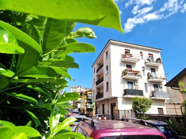 appartamento in vendita a Cinisello Balsamo in zona Robecco