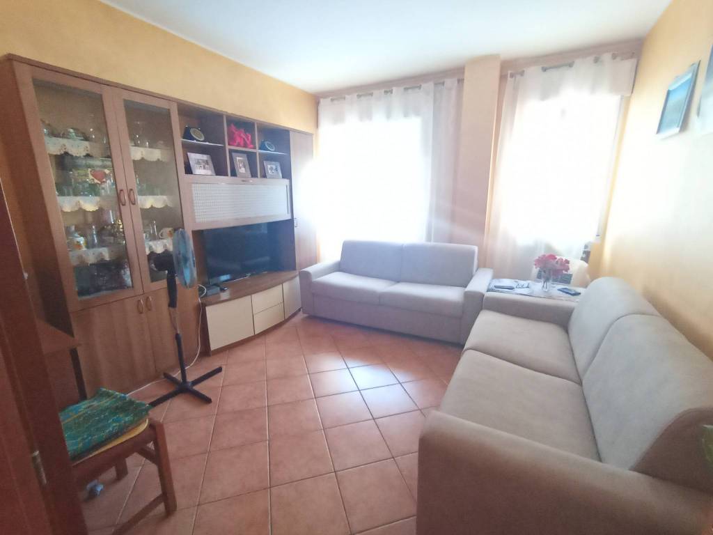 appartamento in vendita a Cinisello Balsamo in zona Robecco