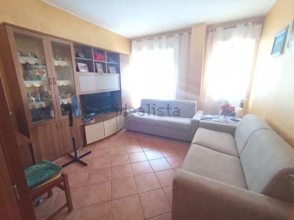 appartamento in vendita a Cinisello Balsamo in zona Crocetta