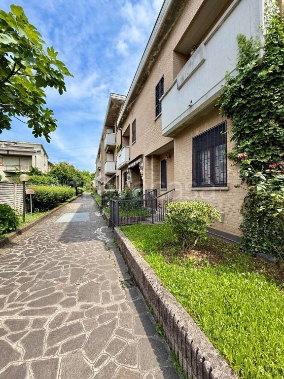 appartamento in vendita a Cinisello Balsamo