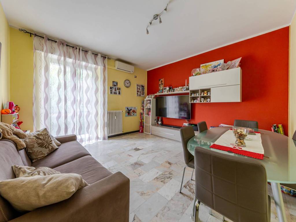 appartamento in vendita a Cinisello Balsamo in zona Robecco