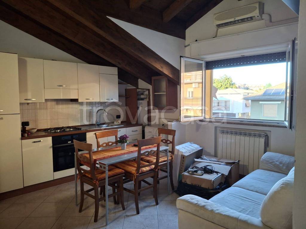 appartamento in vendita a Cinisello Balsamo in zona Robecco