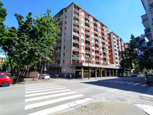 appartamento in vendita a Cinisello Balsamo in zona Robecco