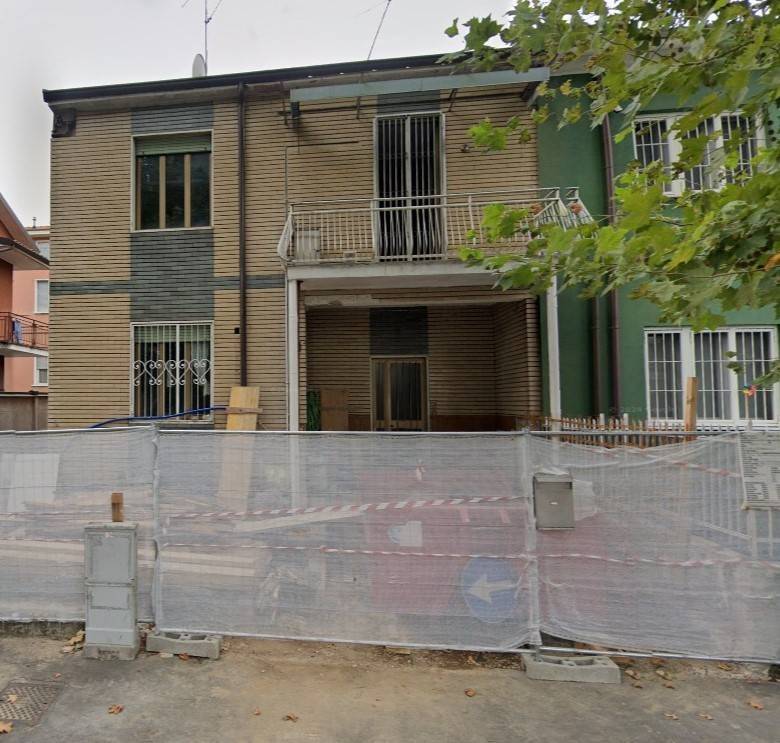 casa indipendente in vendita a Cinisello Balsamo in zona Sant'Eusebio