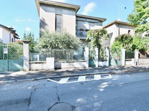 casa indipendente in vendita a Cinisello Balsamo