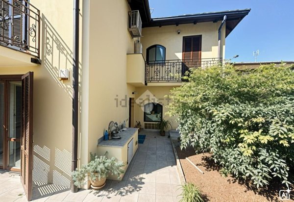 casa indipendente in vendita a Cinisello Balsamo