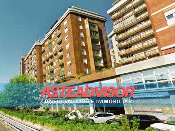 appartamento in vendita a Cinisello Balsamo in zona Crocetta