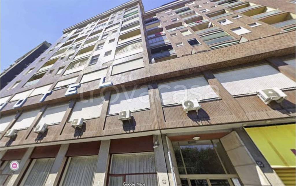 appartamento in vendita a Cinisello Balsamo in zona Crocetta