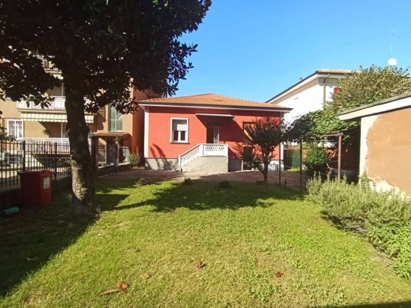 casa indipendente in vendita a Cinisello Balsamo