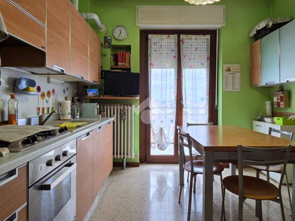 appartamento in vendita a Cinisello Balsamo in zona Robecco
