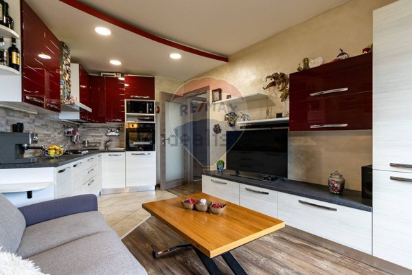 appartamento in vendita a Cinisello Balsamo in zona Robecco