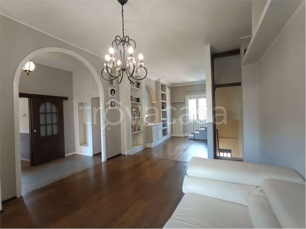 casa indipendente in vendita a Cinisello Balsamo