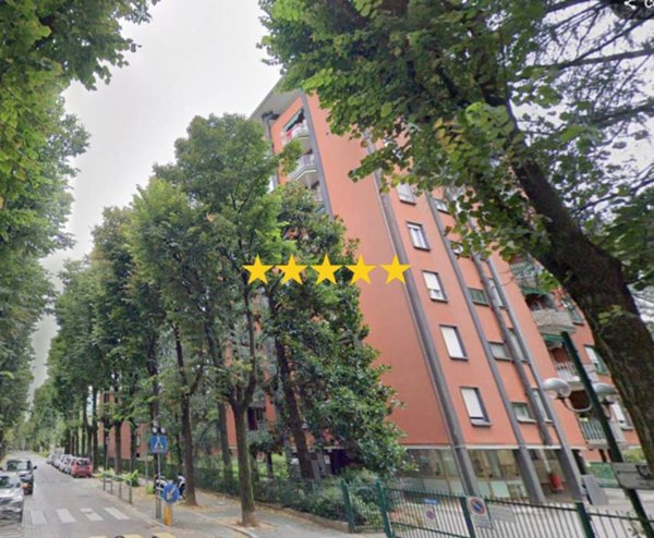 appartamento in vendita a Cinisello Balsamo in zona Campo dei Fiori