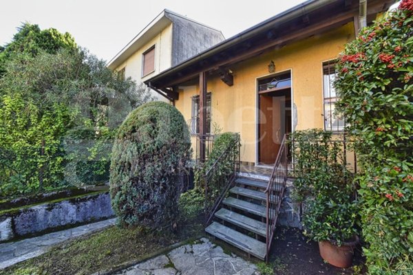 casa indipendente in vendita a Cinisello Balsamo