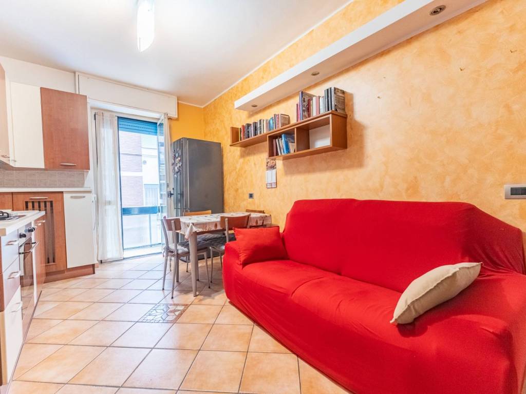 appartamento in vendita a Cinisello Balsamo in zona Robecco