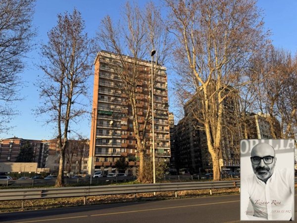 appartamento in vendita a Cinisello Balsamo in zona Robecco