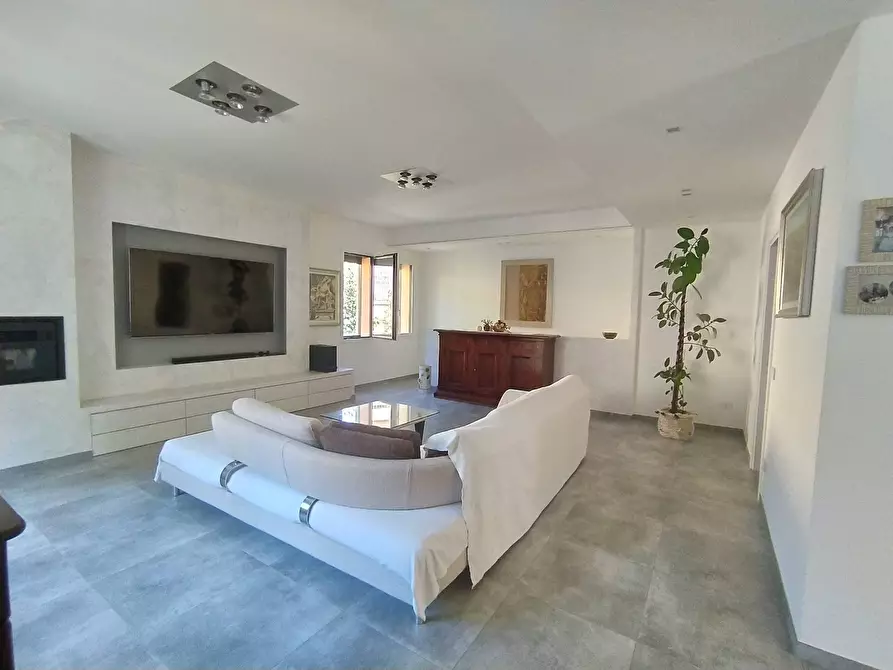 casa indipendente in vendita a Cinisello Balsamo