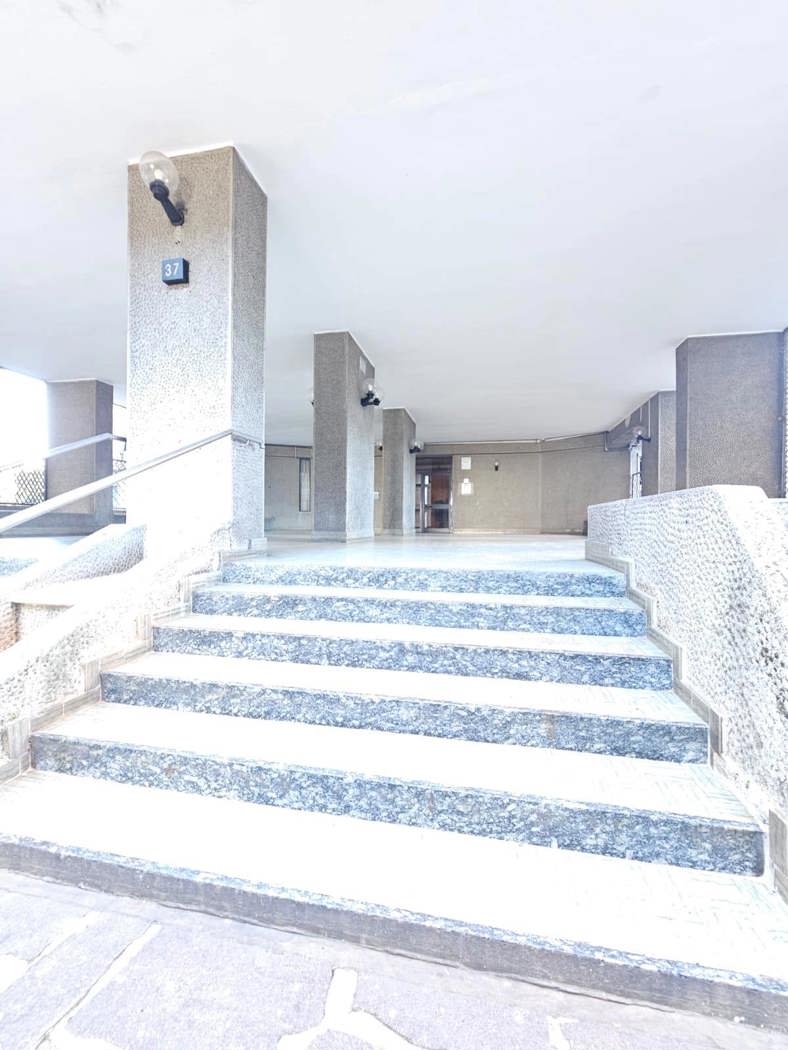 appartamento in vendita a Cinisello Balsamo in zona Robecco