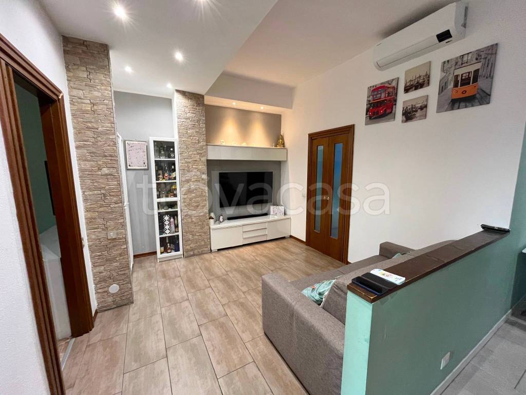 appartamento in vendita a Cinisello Balsamo in zona Bettola