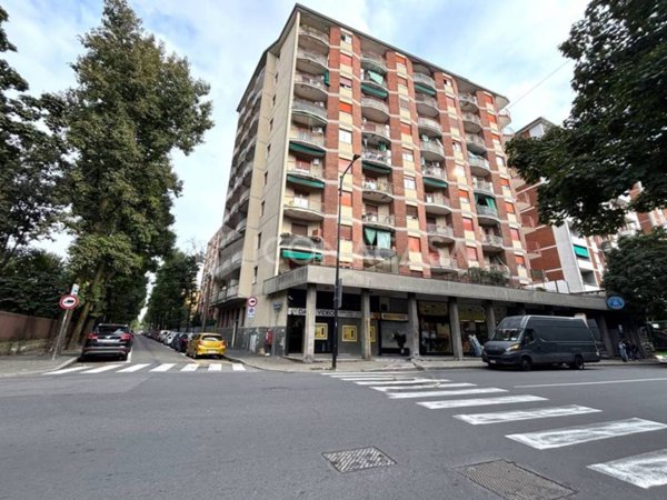 appartamento in vendita a Cinisello Balsamo in zona Robecco