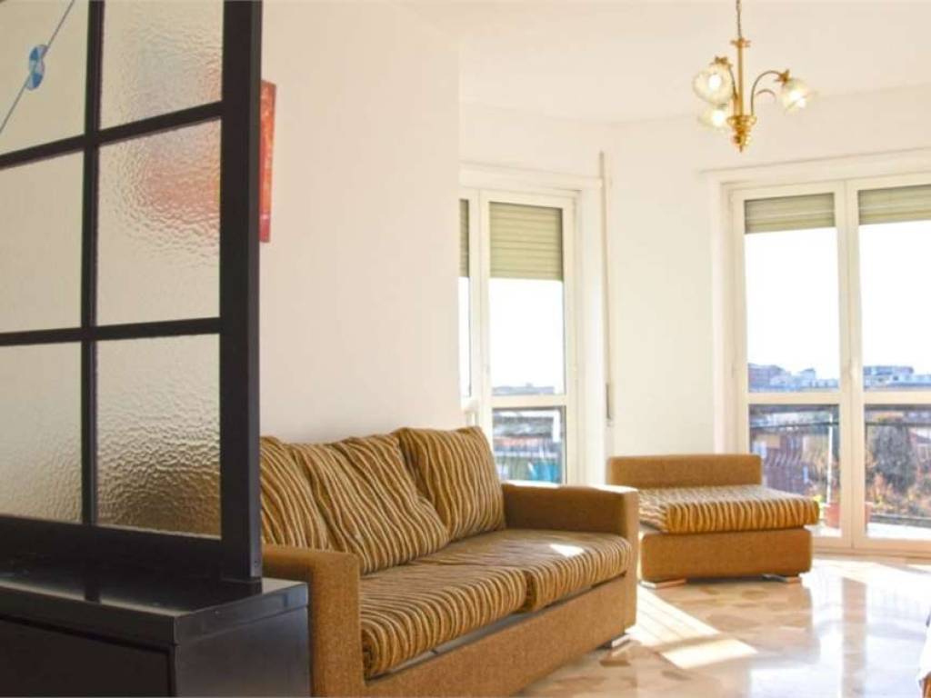 appartamento in vendita a Cinisello Balsamo in zona Robecco