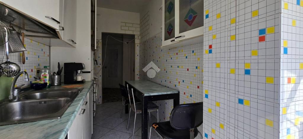 appartamento in vendita a Cinisello Balsamo in zona Crocetta