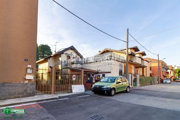 casa indipendente in vendita a Cinisello Balsamo