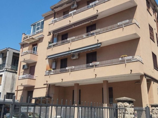 appartamento in vendita a Cinisello Balsamo in zona Robecco