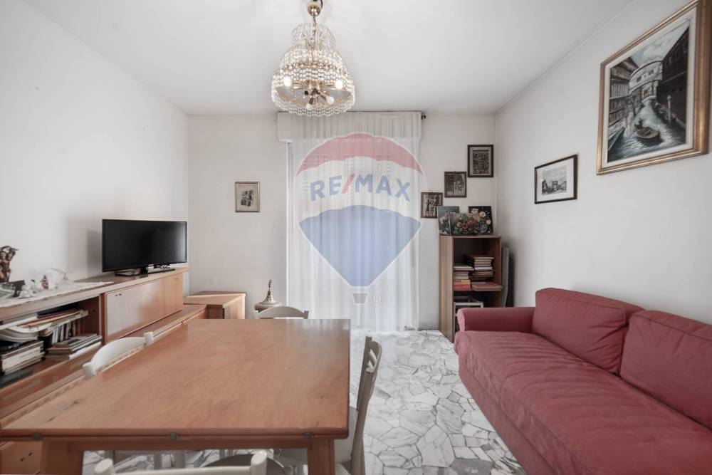 appartamento in vendita a Cinisello Balsamo in zona Crocetta