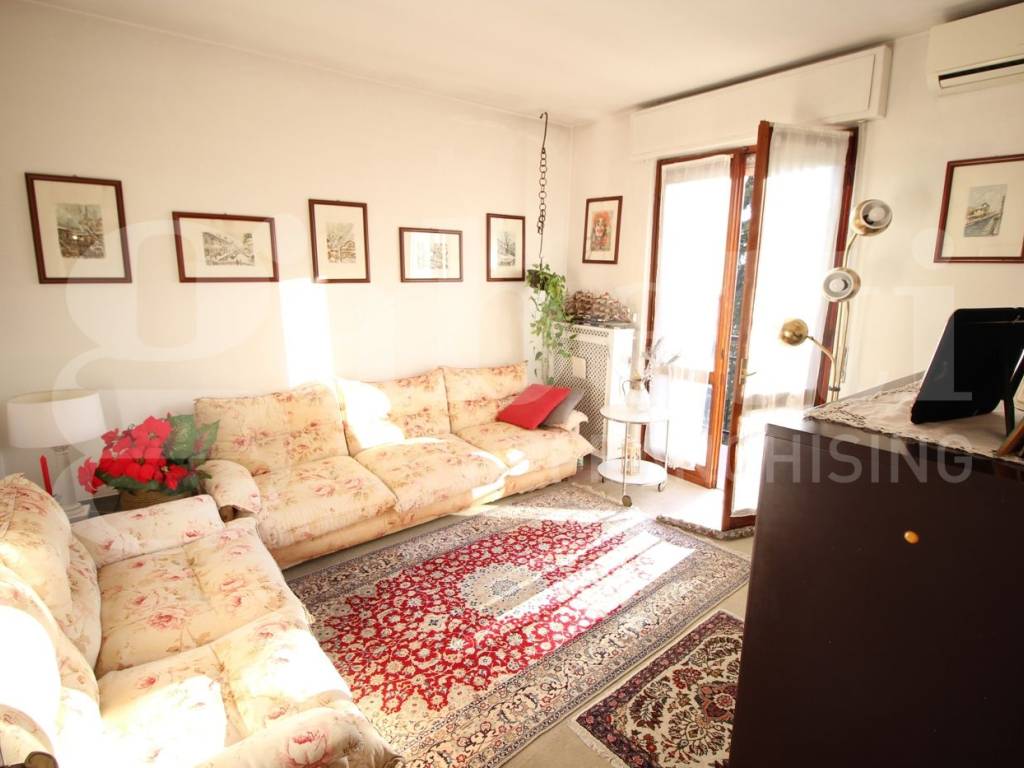 appartamento in vendita a Cinisello Balsamo in zona Robecco