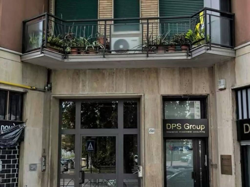 appartamento in vendita a Cinisello Balsamo in zona Robecco