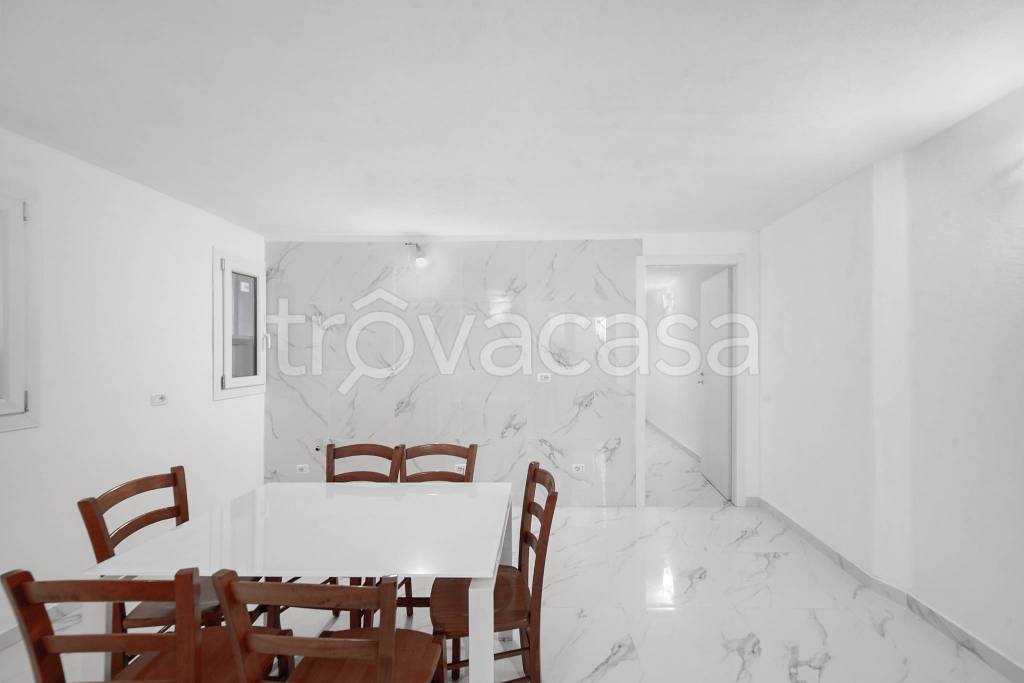 appartamento in vendita a Cinisello Balsamo in zona Campo dei Fiori